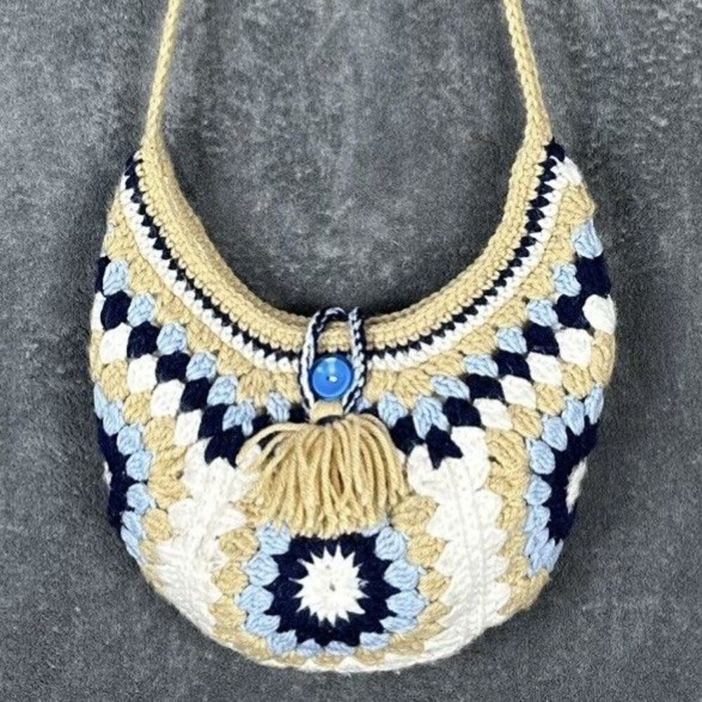 Crocheted Granny Square Purse Crossbody Bag Handbag Lined - BOHO/Vintage STYLE - Picture 2 of 9